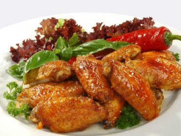 cánh gà chiên mắm　（手羽先揚げ）