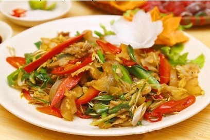 Bò xào sả ớt　牛肉。レモングラス。唐辛子炒め