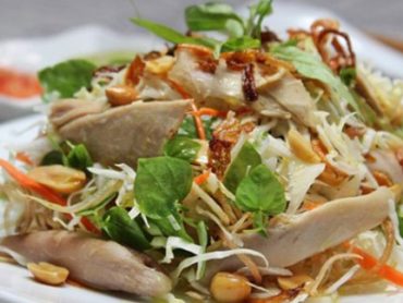 gỏi gà　（鶏肉サラダ）