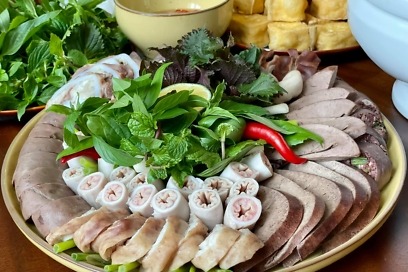 Mẹt lòng thập cẩm （ホルモンミックスセット）